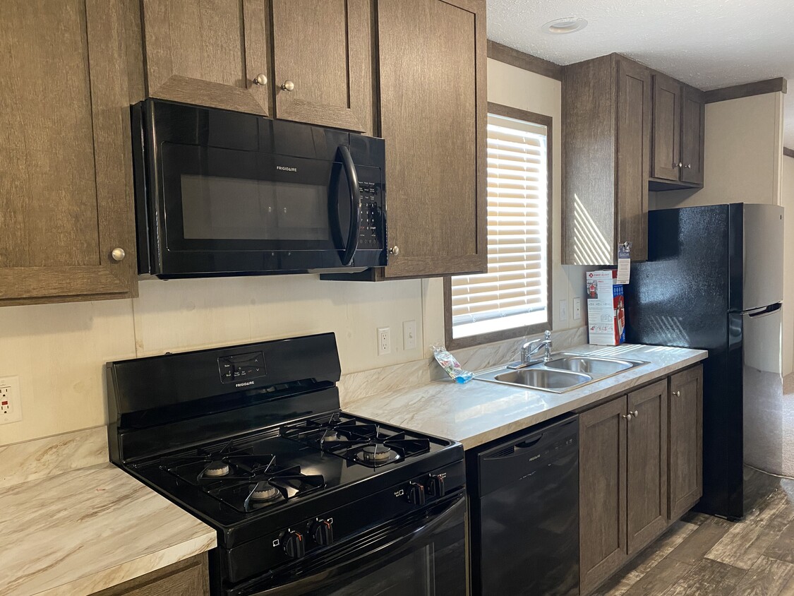 Foto principal - 3413 Bissell Rd