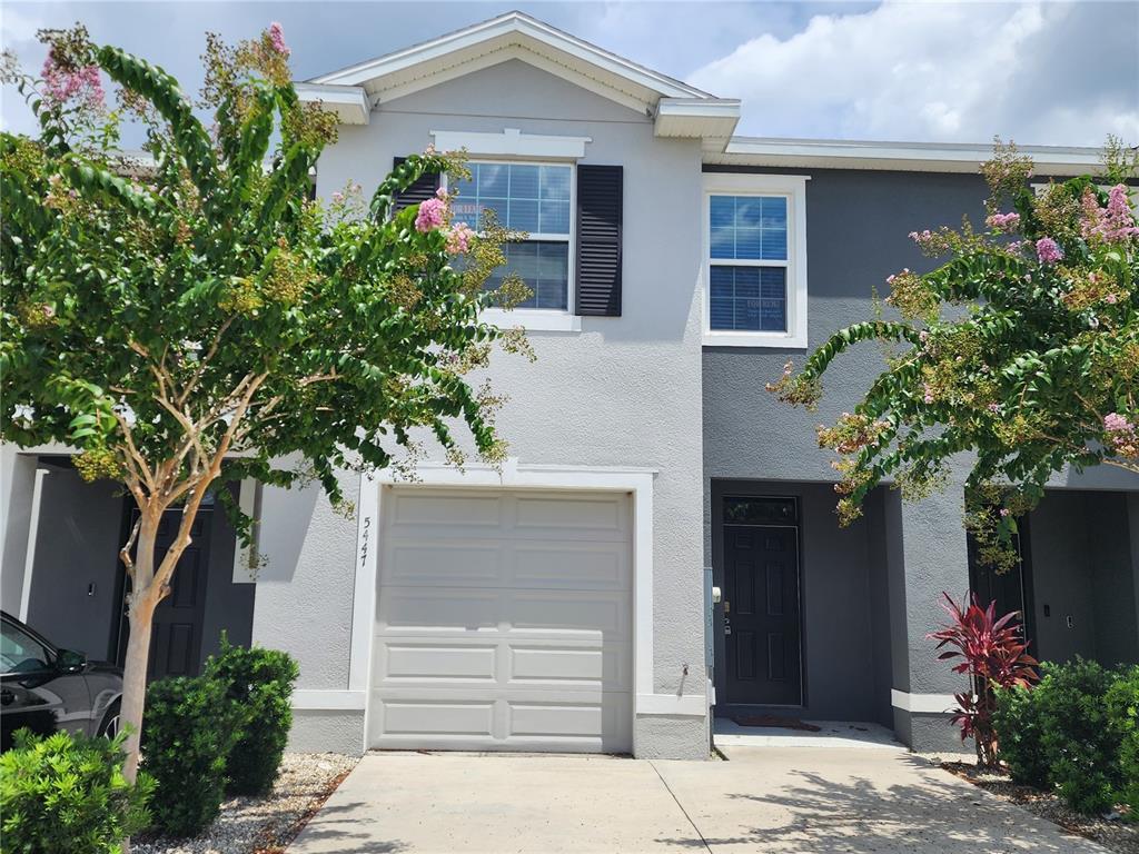 Foto principal - 5447 Dragonfly Dr
