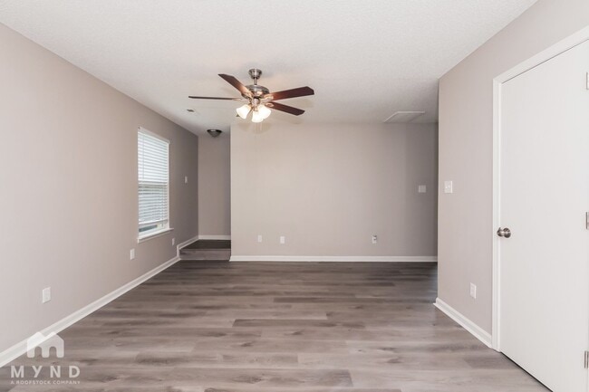 Building Photo - 6325 McIntyre Ridge Dr