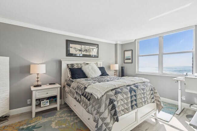 Building Photo - 1900 S Ocean Blvd