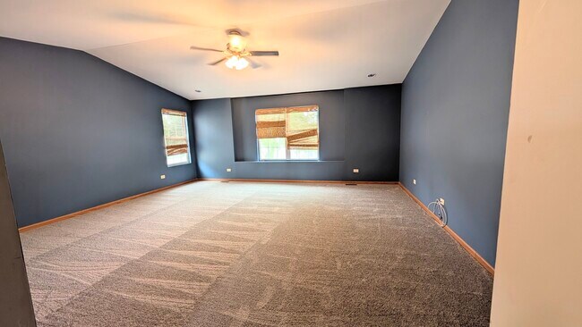 Foto del edificio - 5014 Montauk Dr
