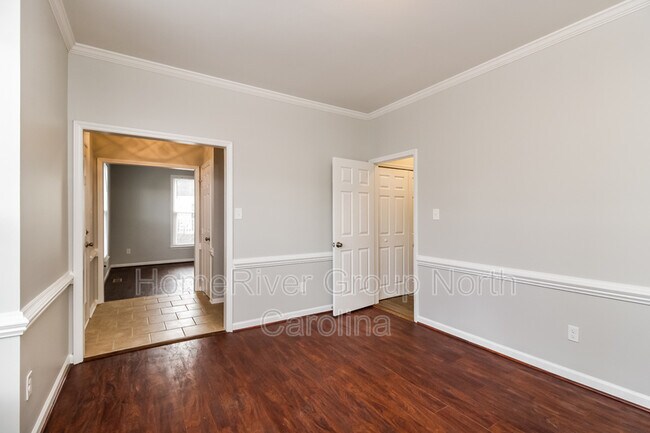 Building Photo - 2303 Bayleaf Ct