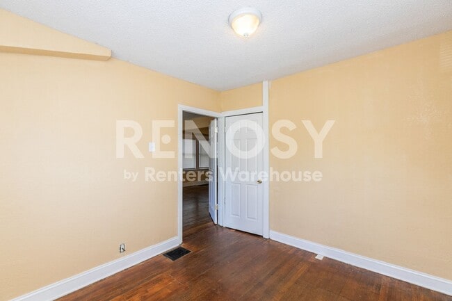 Building Photo - 4038 Bellefontaine Ave