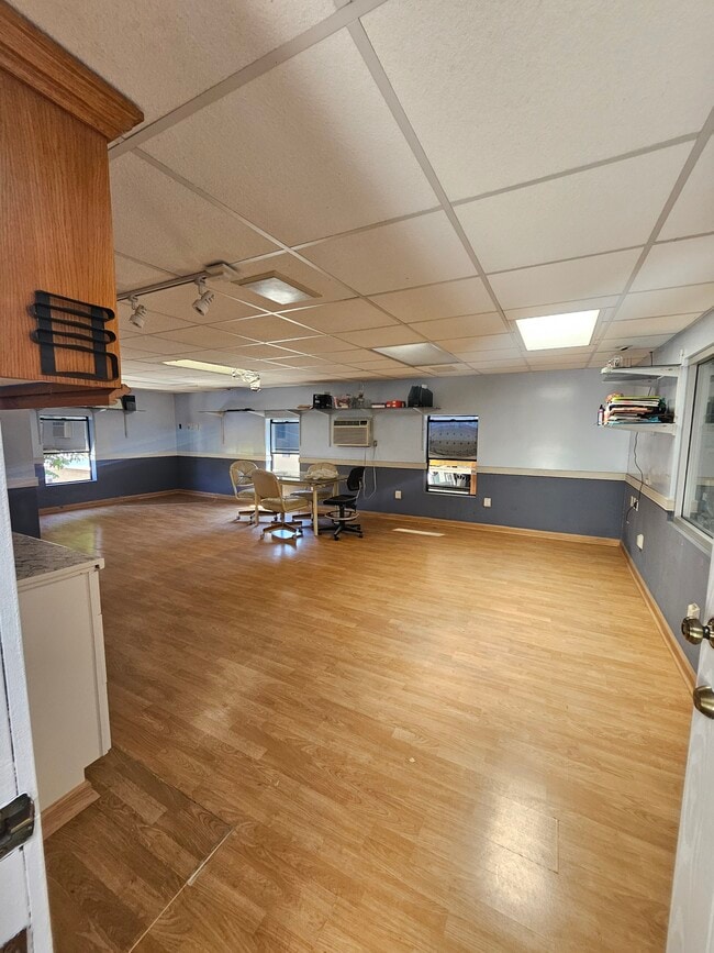 Building Photo - 1030 Aldgate Ave