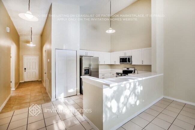 Foto del edificio - 4162 NW 114th Ave