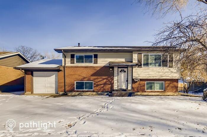 Primary Photo - 11568 Larson Ln, Northglenn, CO, 80233