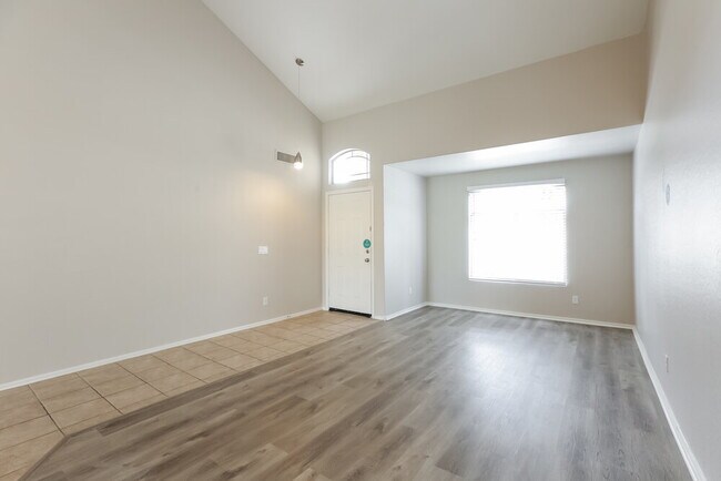 Building Photo - 10755 W Coolidge St