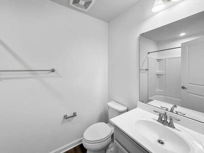 Foto del edificio - Pet-Friendly 3 Bedroom, 2.5 Bath Home for ...