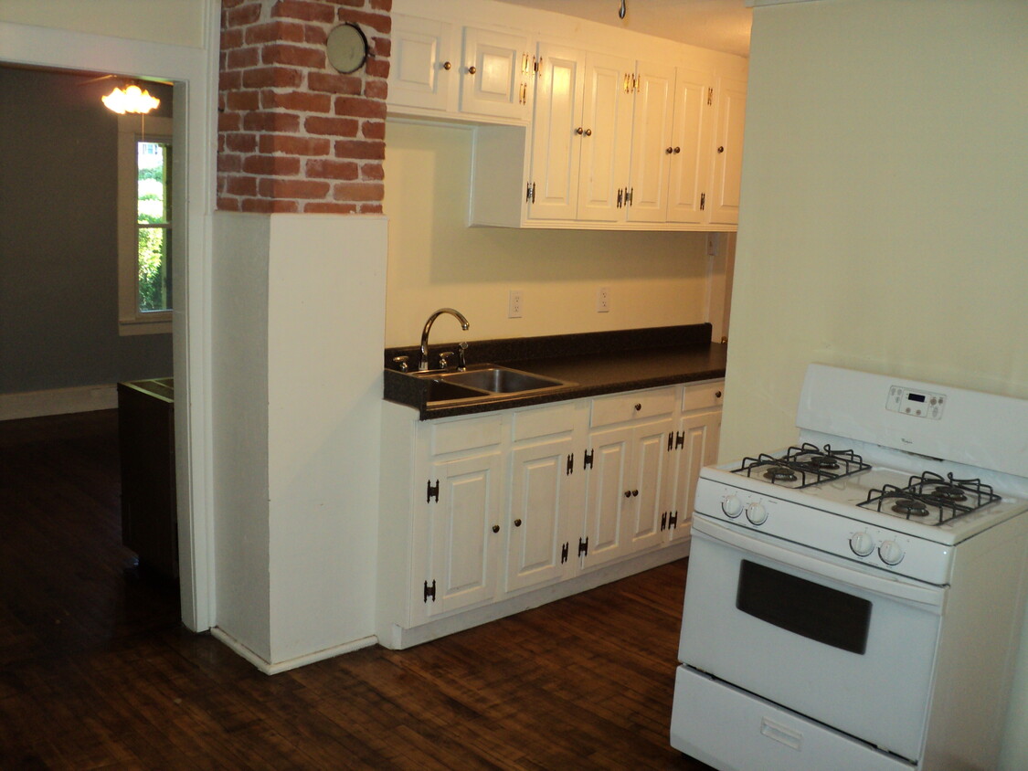 Foto principal - 5 Ecology Dr