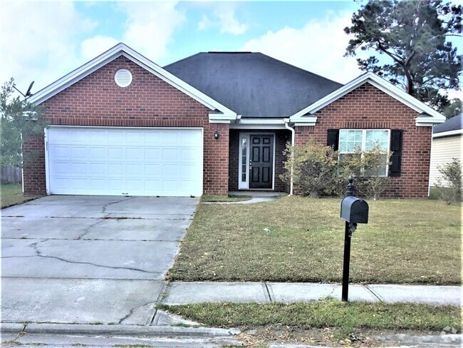 Building Photo - 107 Fontenot Dr