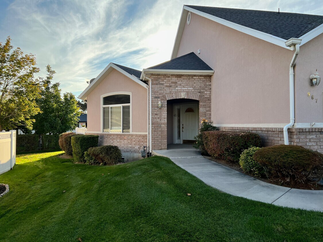967 N 420 W, American Fork, UT 84003 Townhouse for Rent in American