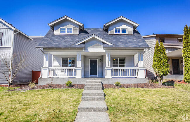 Building Photo - 1349 Burnside Pl