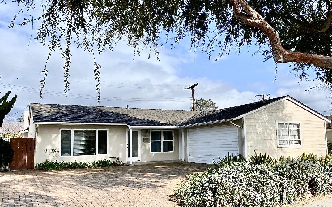 Primary Photo - 2106 Monterey St