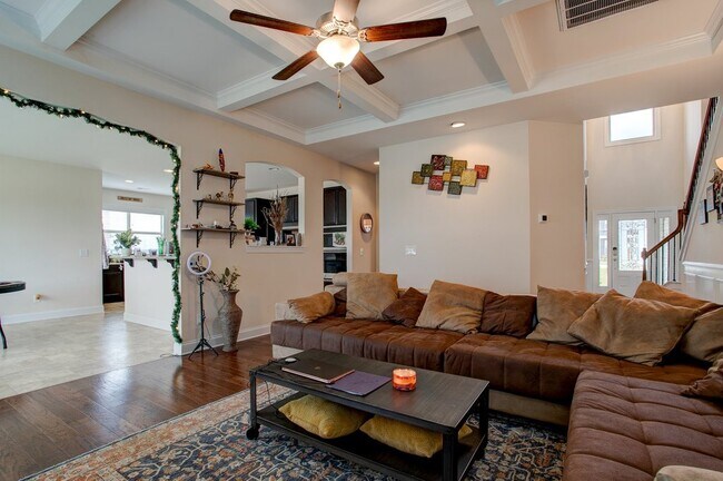 Building Photo - 99 Kelsney Ridge Dr