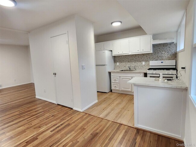 Foto del edificio - 5 Birch Ct