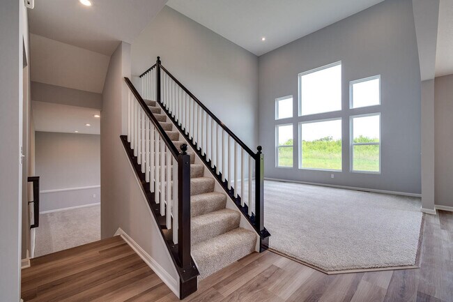 Building Photo - 1744 Ardennes Oak Dr