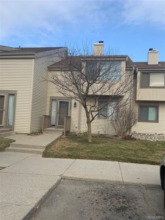 Primary Photo - 6320 Laurentian Ct