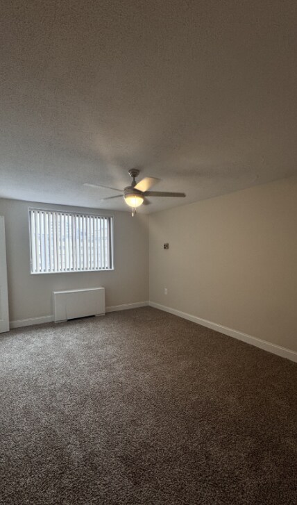 Interior Photo - Summit Hills