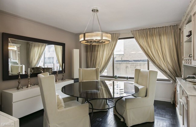 Foto del edificio - 985 5th Ave