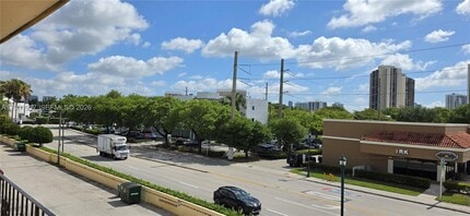 Building Photo - 20201 NE 29th Ct
