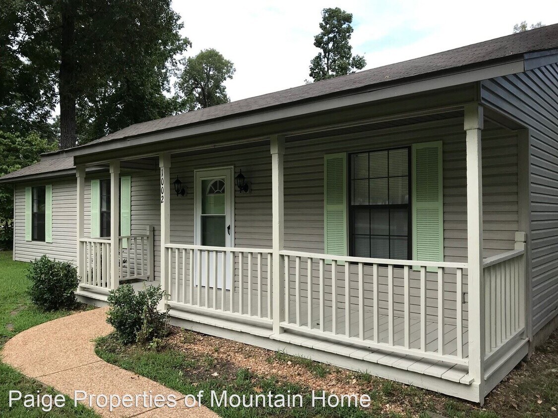 Foto principal - 3 br, 2 bath House - 1002 Honeysuckle