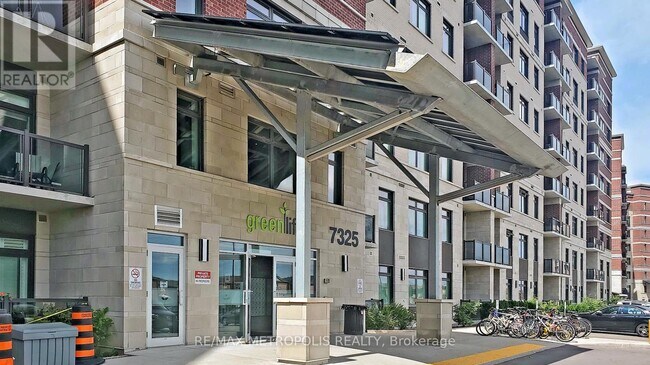 Photo du bâtiment - 7325 Markham Rd