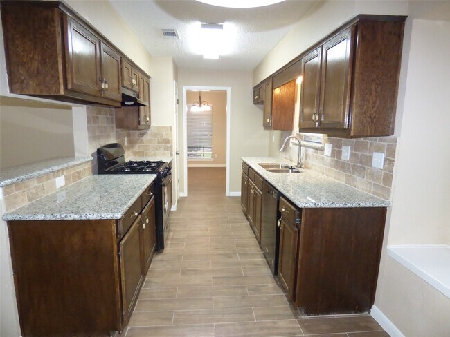 Foto del edificio - 1242 Park Ln