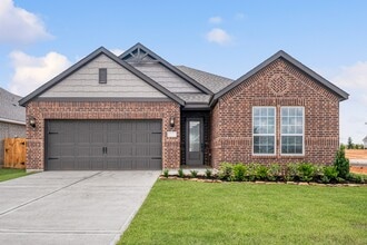 Building Photo - 15650 Honey Cv Dr