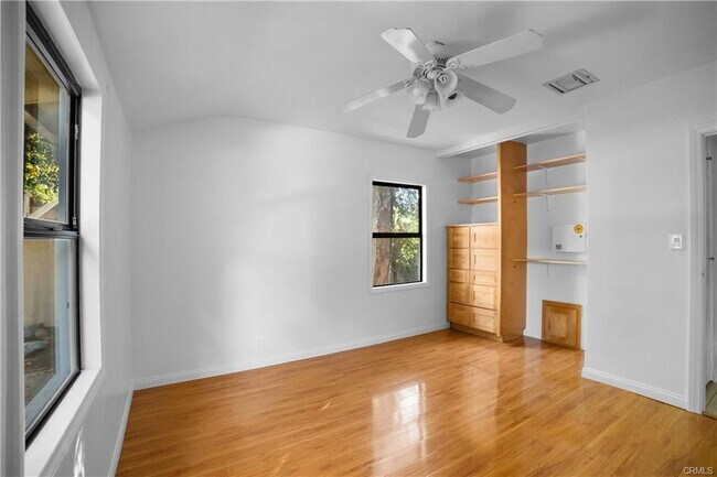 Foto del edificio - 7225 Forbes Ave