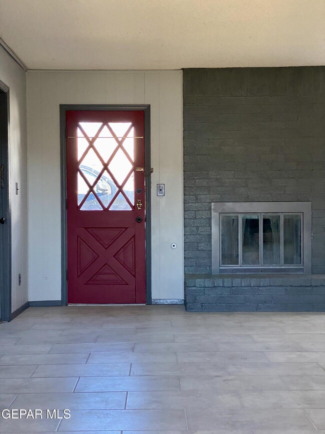 Building Photo - 4708 Frankfort Ave