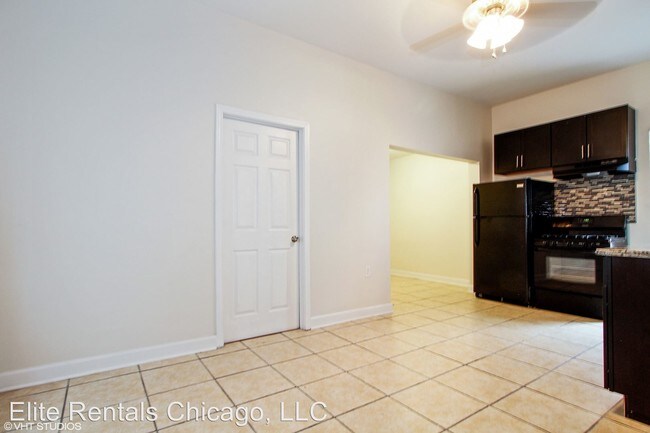 Building Photo - 7520 S Ellis Ave