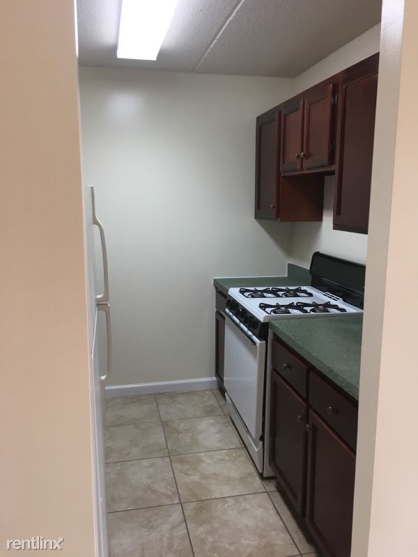 Foto del edificio - 414 E 159th St