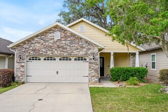Building Photo - 1488 NW 120th Way