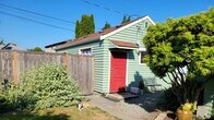 Primary Photo - 521 Whitworth Ave S