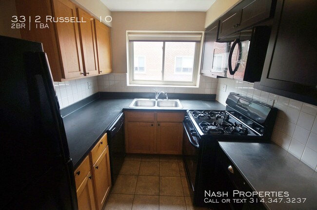 Foto del edificio - 3312 Russell Blvd