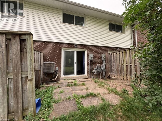 Building Photo - 276 Westcourt Pl