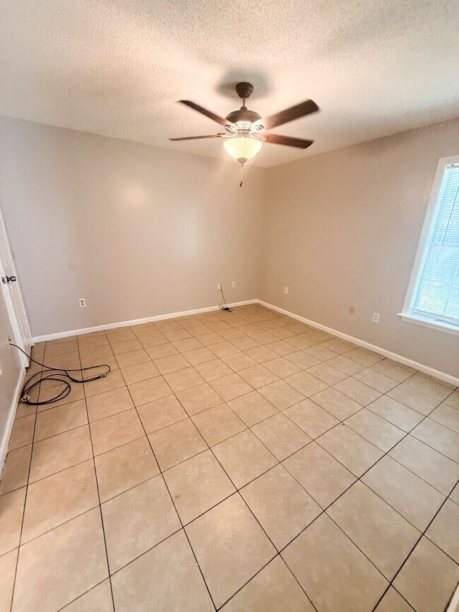Foto del edificio - 3 Bedroom, 2 Bath Home in Valdosta