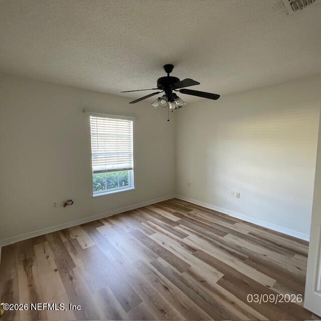 Foto del edificio - 424 Islamorada Dr S