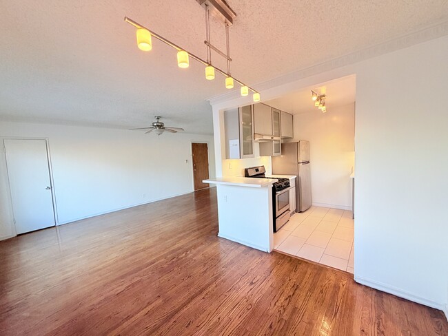 Foto del edificio - 5707 Virginia Ave