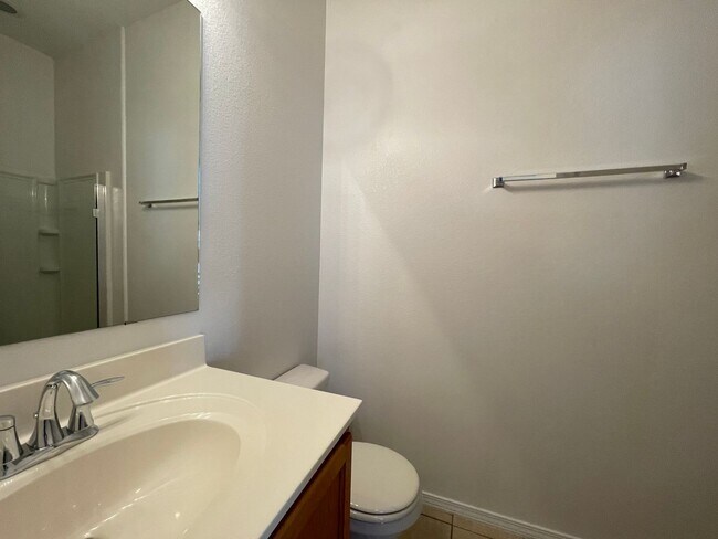 Building Photo - 428 Santo Domingo St unit C