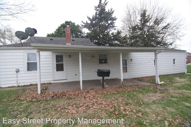 Building Photo - 2 br, 1 bath House - 213 NE 4th St