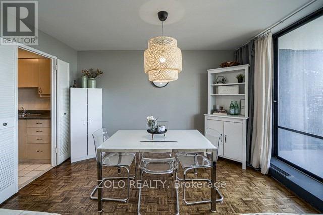 Building Photo - 135-2135 Antibes Dr