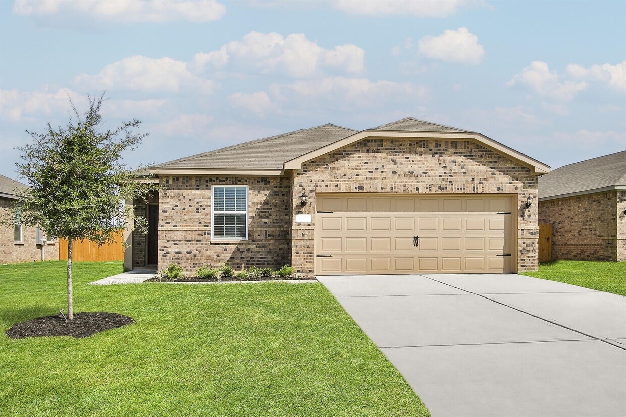 Primary Photo - 446 Amberwood Pk Dr