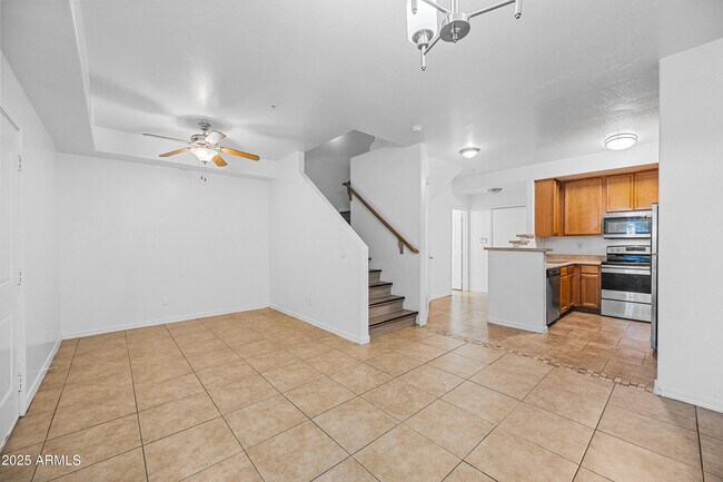 Foto del edificio - 4608 W Maryland Ave