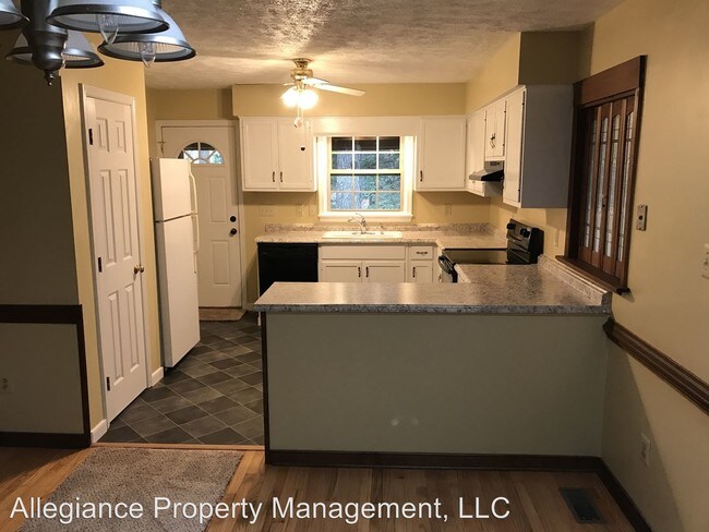 Foto del edificio - 7010 Old Roxbury Rd