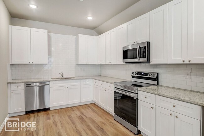 Building Photo - 1244 Sunnyvale Ln