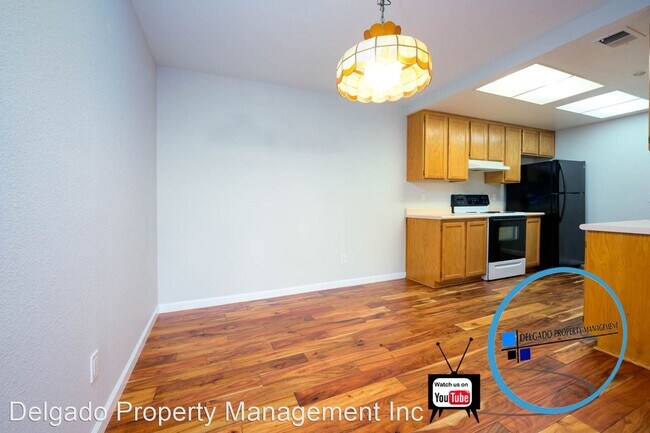 Building Photo - 2 br, 2 bath House - 321 Columbia Circle