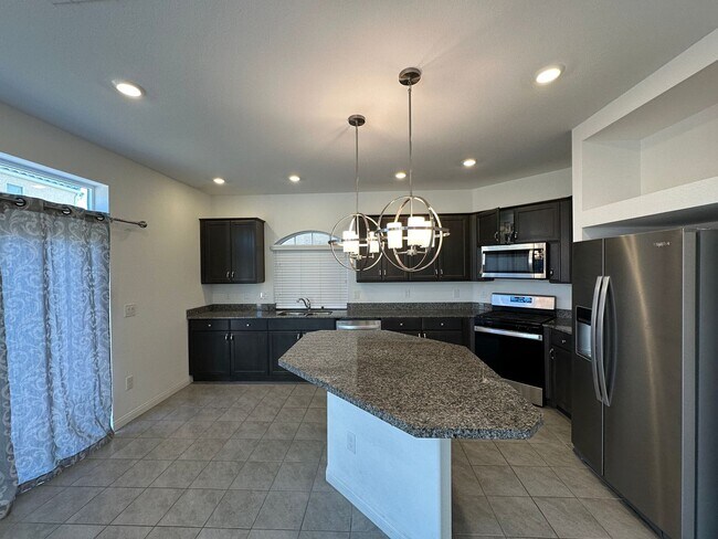 Foto del edificio - Robindale & Westwind