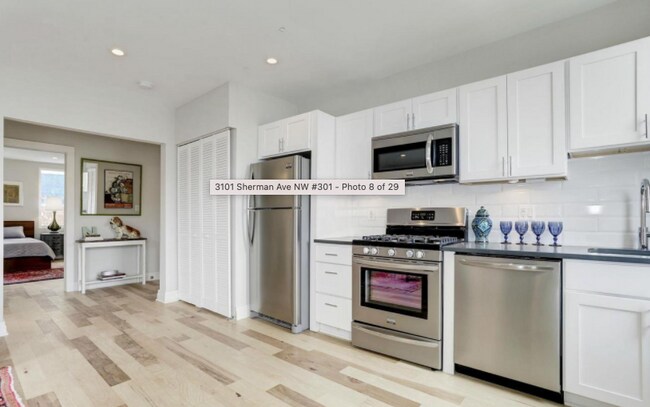 Foto del edificio - 3101 Sherman Ave NW