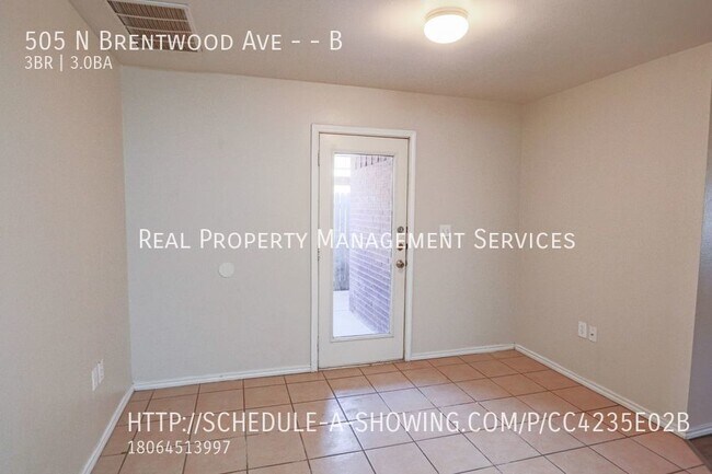 Building Photo - Newly Updated 3/3 Near Tech and Medical Di...
